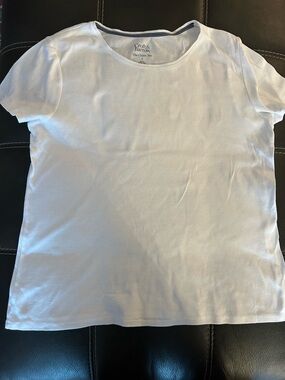 croft & barrow White Short Sleeve Crew Neck Tee